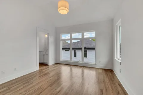 $749,900 | 5917 F Robertson Avenue, Unit F, Nashville, TN 37209