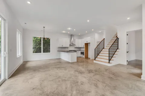 $749,900 | 5917 F Robertson Avenue, Unit F, Nashville, TN 37209