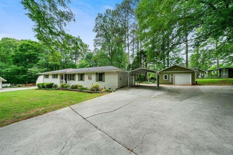 5839 Darry Circle Norcross, GA 30093 - Photo 3 of 31