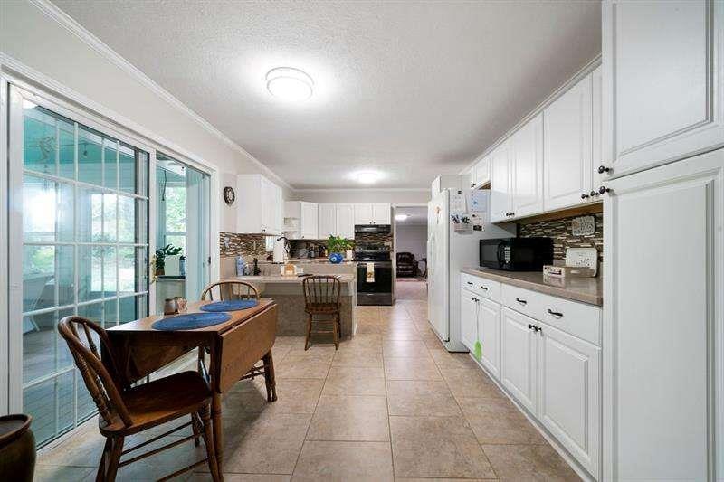 5839 Darry Circle Norcross, GA 30093 - Photo 9 of 31