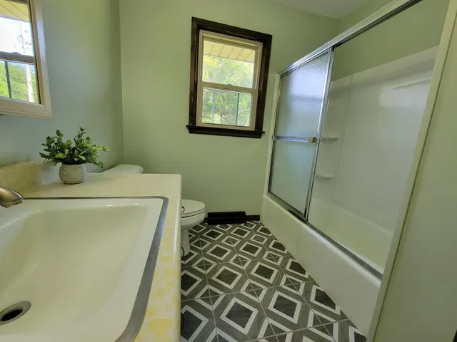 $1,600 | 205 Sharon Street, Unit A, Darien, WI 53114