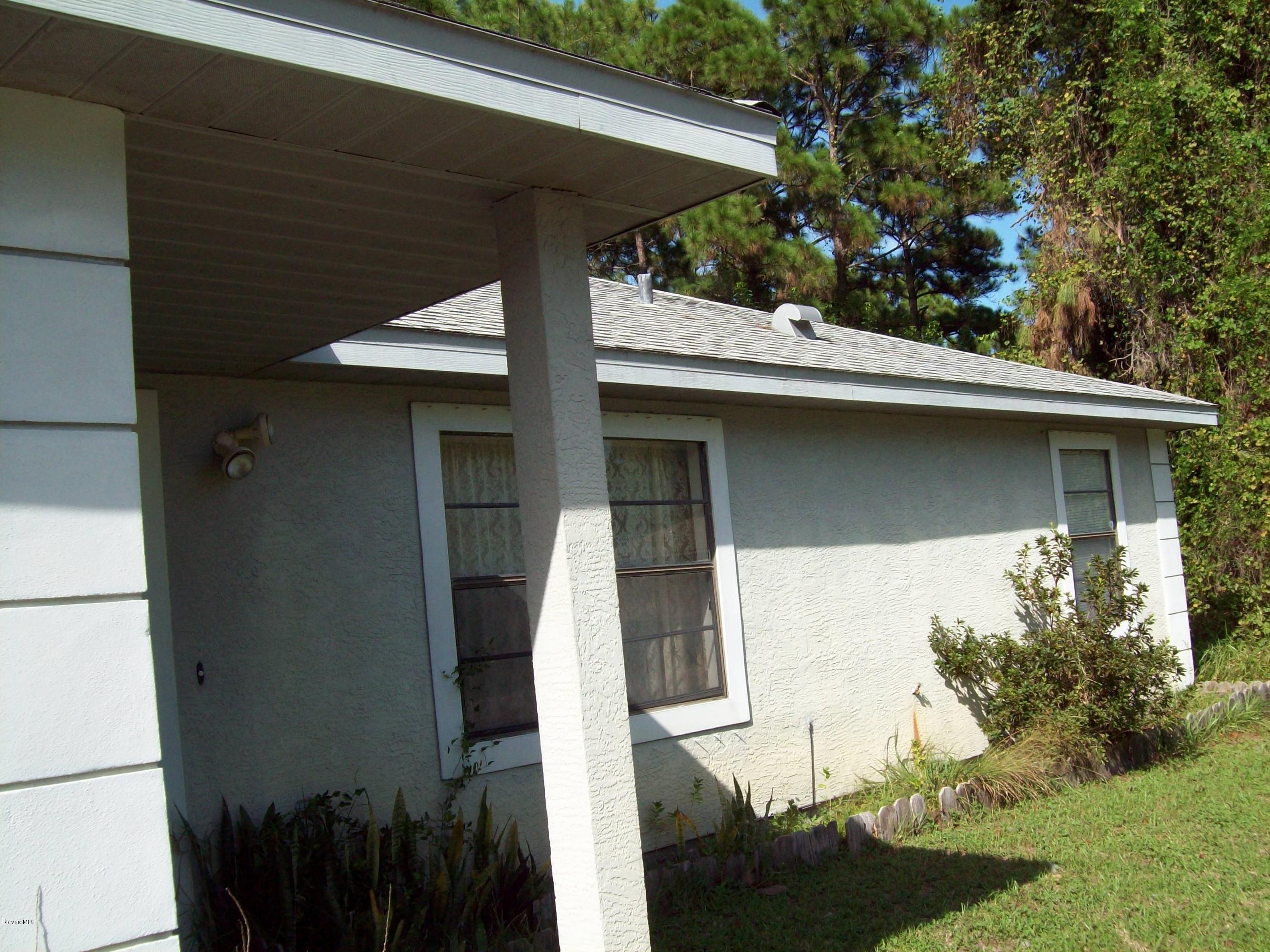 1275 Wing Road Southwest Palm Bay, FL 32908 - Photo 4 of 4 000_0004