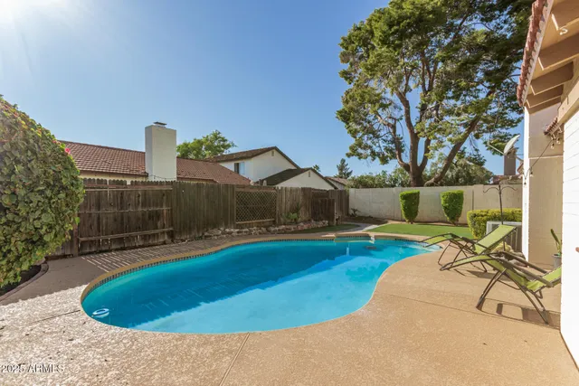 $599,500 | 959 East Lobster Trap Lane, Tempe, AZ 85283