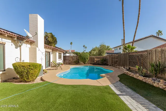 $599,500 | 959 East Lobster Trap Lane, Tempe, AZ 85283