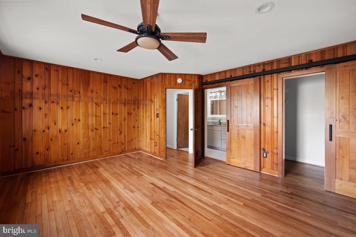 1494 Bennys Beach Road Front Royal, VA 22630 - Photo 22 of 53 Primary Bedroom, walk in closet