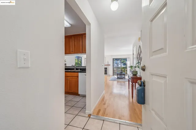 $668,000 | 518 Kains Avenue, Unit 103, Albany, CA 94706