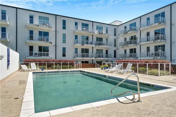 $330,000 | 900 Bartholomew Street, Unit 407, New Orleans, LA 70117