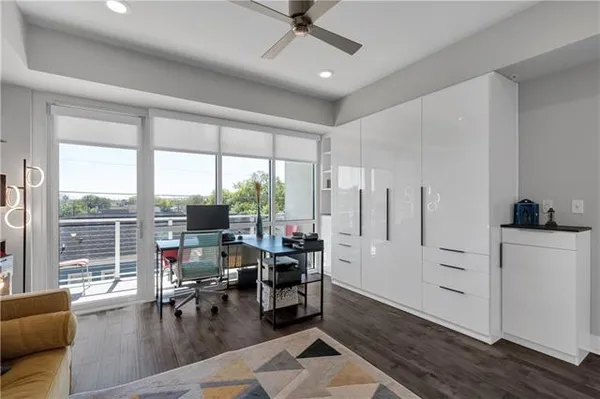 $330,000 | 900 Bartholomew Street, Unit 407, New Orleans, LA 70117