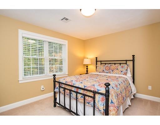 4 Hillcrest Road Medfield, MA 02052 - Photo 25 of 42 Gallery Image 25