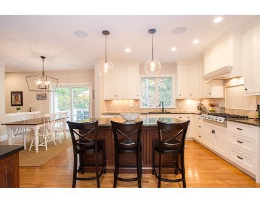 4 Hillcrest Road Medfield, MA 02052 - Photo 8 of 42 Gallery Image 8