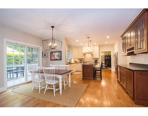 4 Hillcrest Road Medfield, MA 02052 - Photo 9 of 42 Gallery Image 9