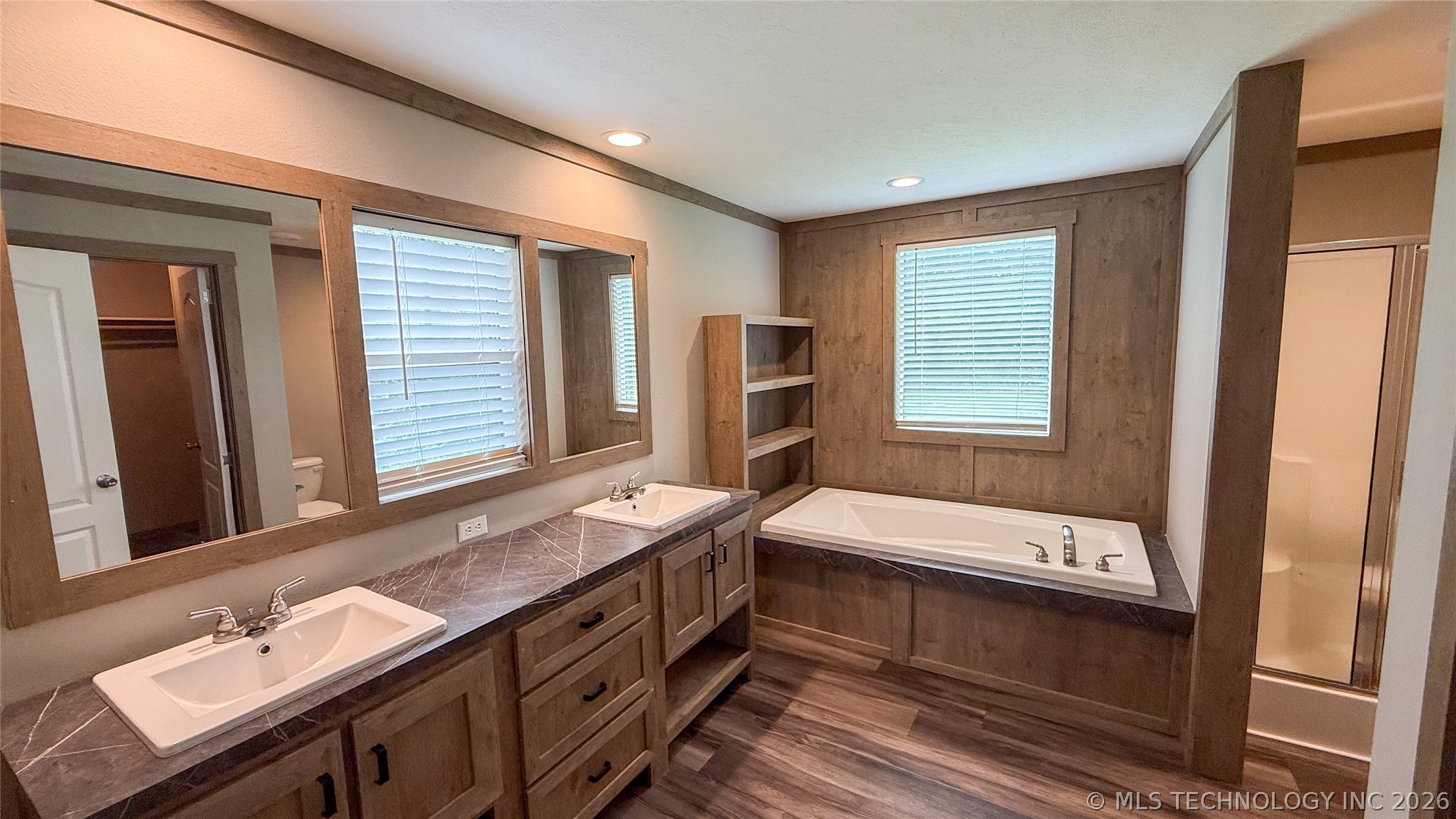 4200 West 730 Road Hulbert, OK 74441 - Photo 6 of 82 Gallery Image 6
