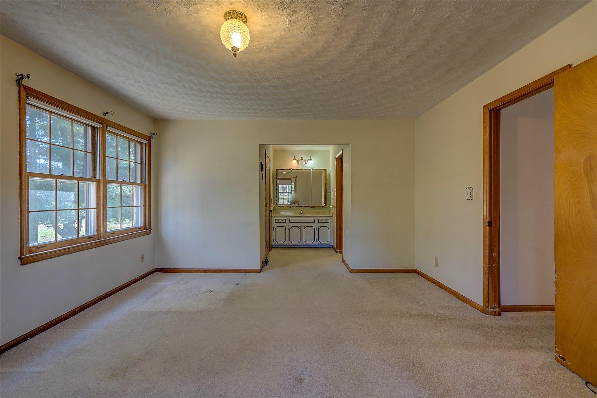 374 Claybrook Road Rocky Mount, VA 24151 - Photo 23 of 35 22-DSC00416_17_18_19_20