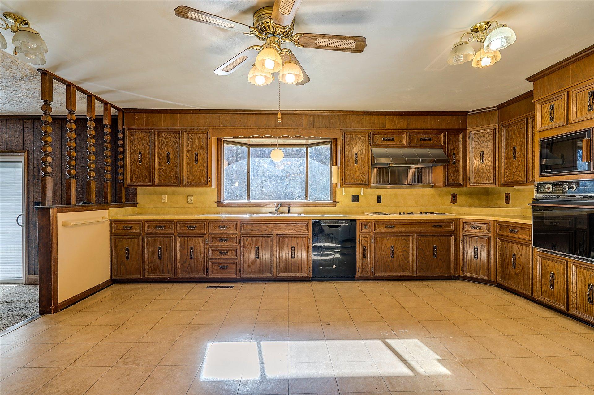 374 Claybrook Road Rocky Mount, VA 24151 - Photo 9 of 35 08-DSC00346_47_48_49_50