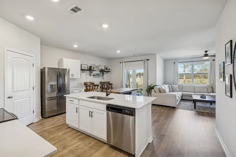 $354,900 | 131 Olivia Circle, Chapel Hill, TN 37034