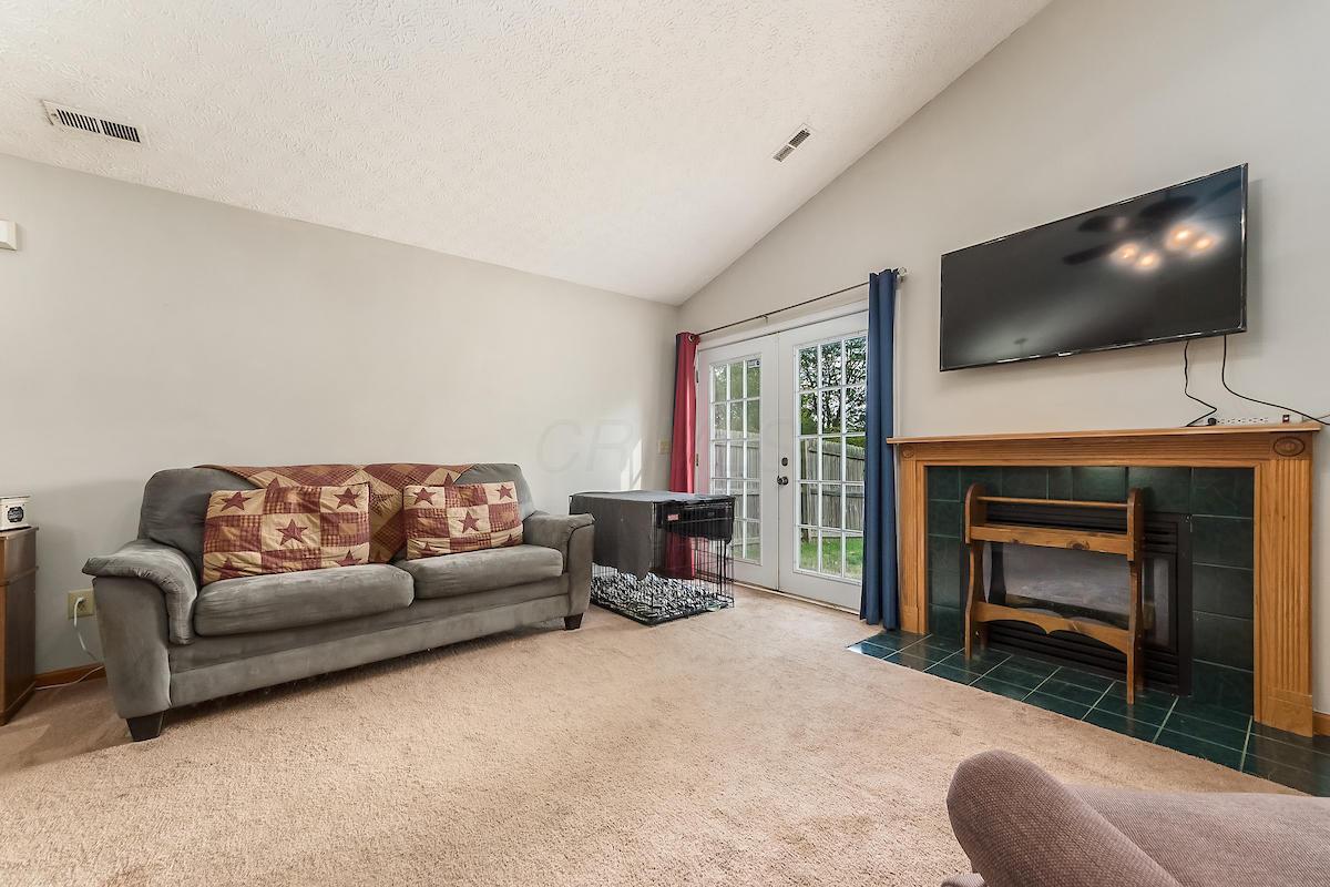 2153 Margo Road Columbus, OH 43229 - Photo 8 of 19 Gallery Image 8