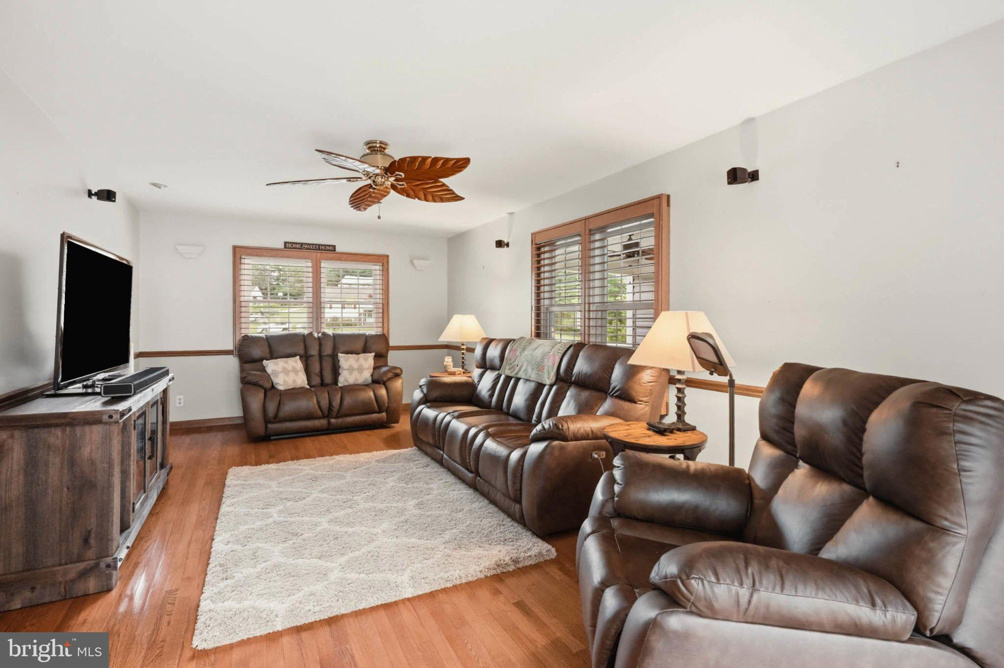3202 North Chatham Road Ellicott City, MD 21042 - Photo 14 of 62 Cozy living space with warm accents