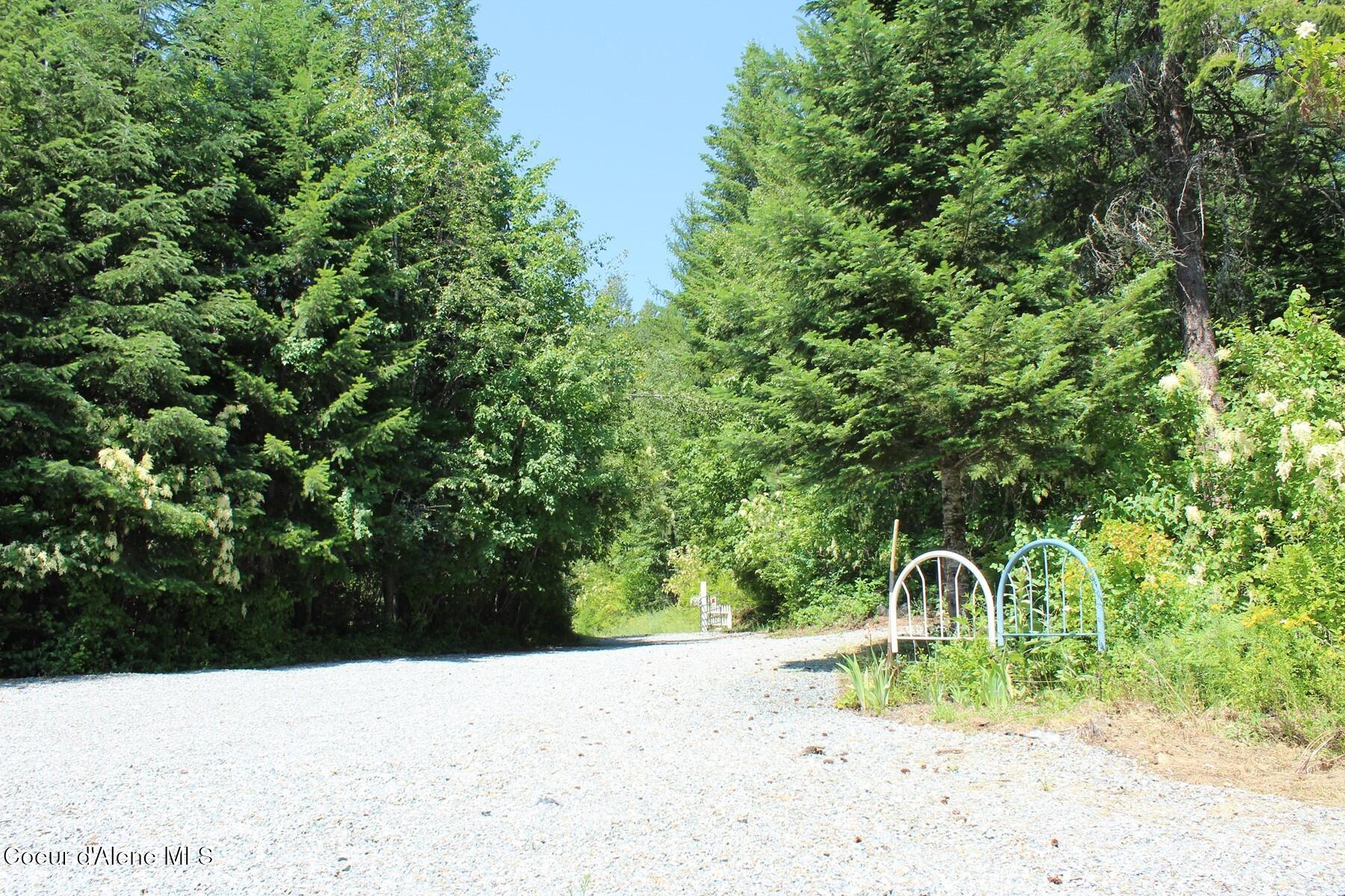 788 Gold Cup Mountain Road Laclede, ID 83841 - Photo 31 of 64 Gravel Parking