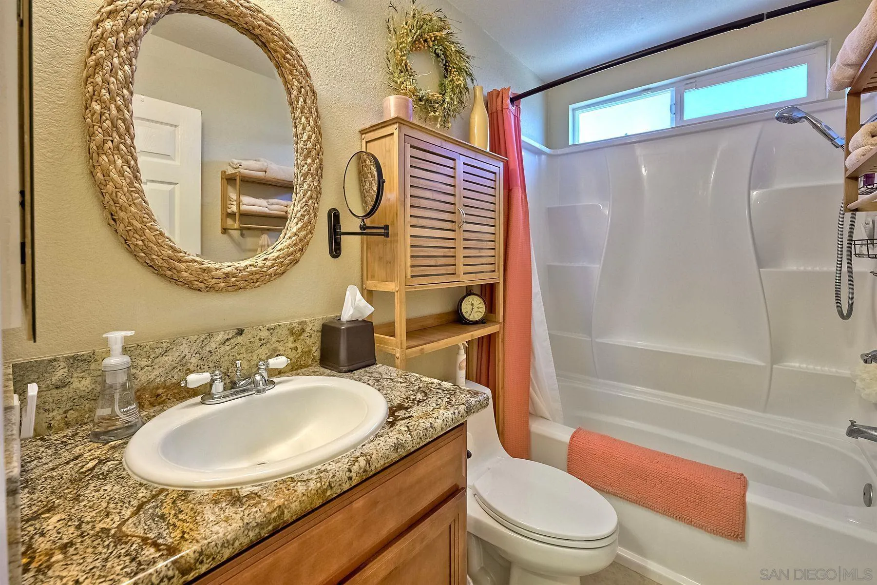 15935 Spring Oaks Road, Unit 172 El Cajon, CA 92021 - Photo 16 of 35 Gallery Image 16