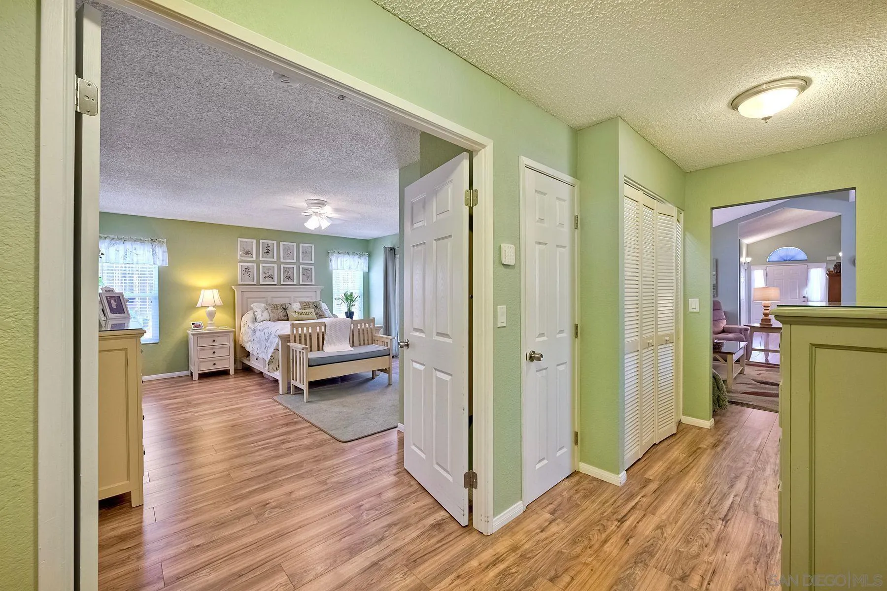 15935 Spring Oaks Road, Unit 172 El Cajon, CA 92021 - Photo 17 of 35 Gallery Image 17