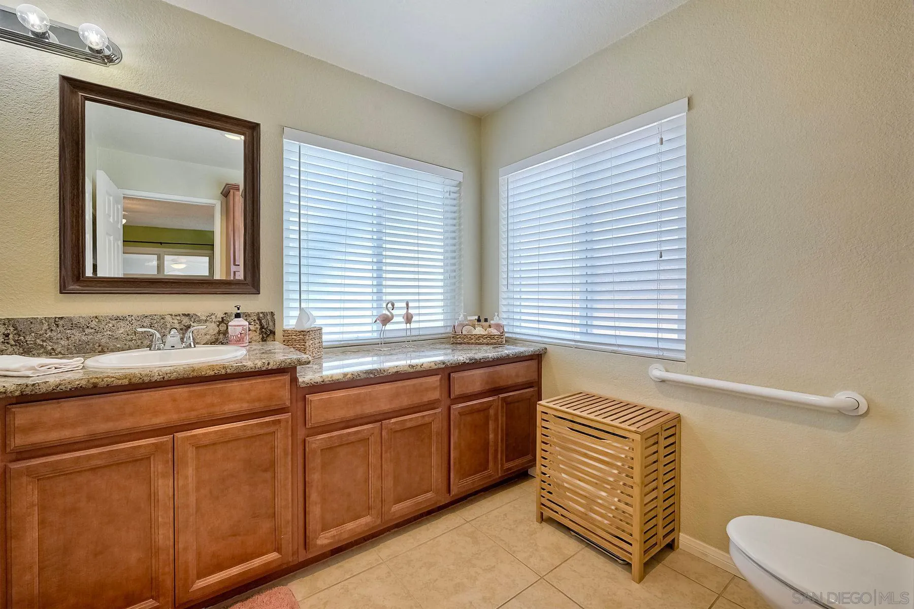 15935 Spring Oaks Road, Unit 172 El Cajon, CA 92021 - Photo 20 of 35 Gallery Image 20