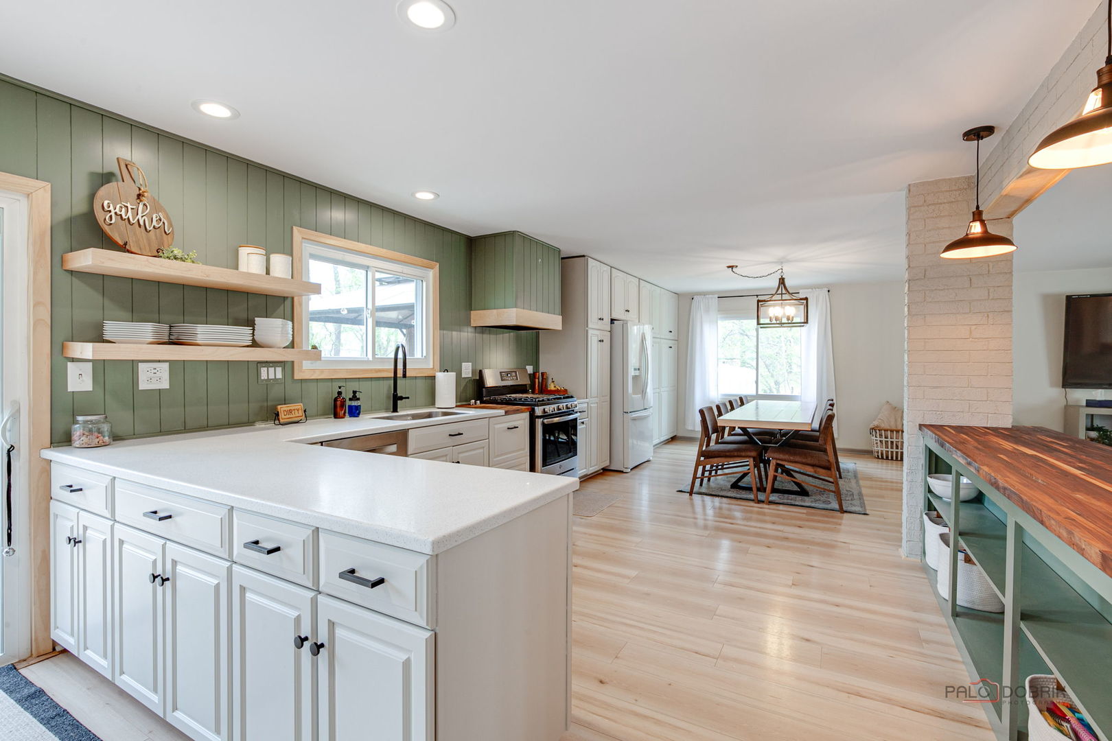 5045 S Road Gurnee, IL 60031 - Photo 10 of 30 Gallery Image 10