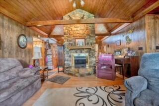 8190 Olsen Road Roanoke, VA 24019 - Photo 4 of 10 FIREPLACE LIVING ROOM