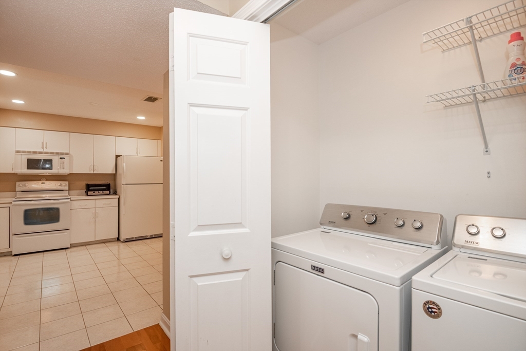 30 Weatherly Drive, Unit 30 Salem, MA 01970 - Photo 17 of 42