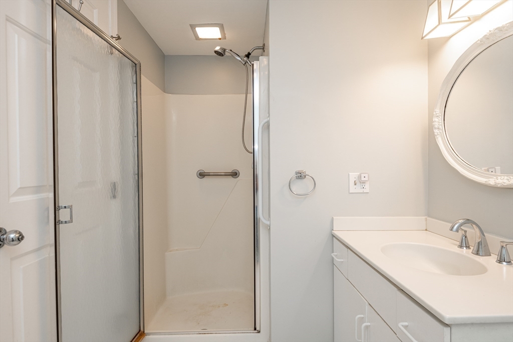 30 Weatherly Drive, Unit 30 Salem, MA 01970 - Photo 26 of 42