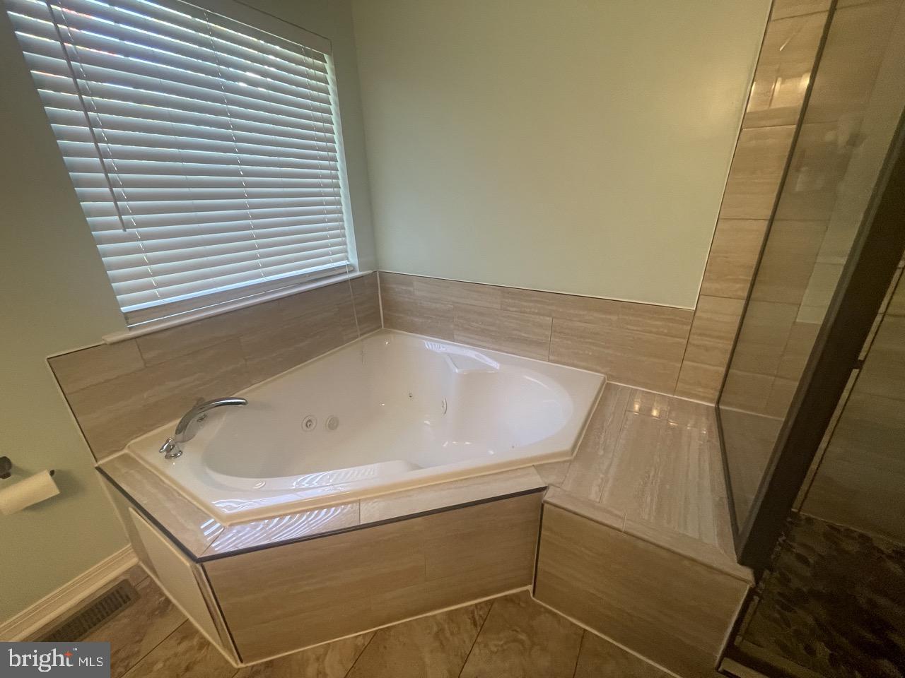 1932 Waltman Road Edgewood, MD 21040 - Photo 16 of 28