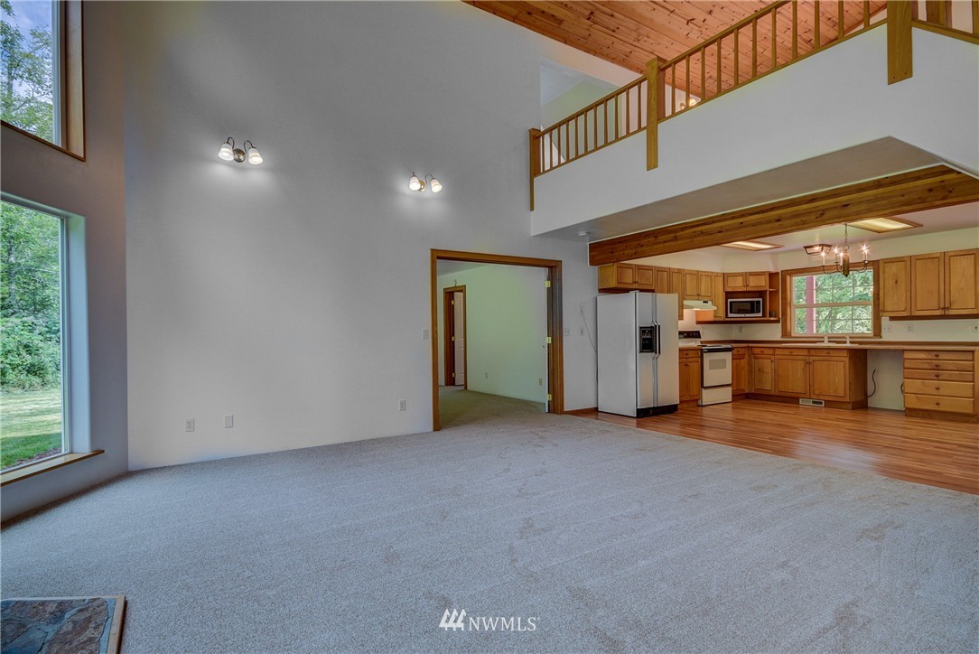1055 Devries Road Oak Harbor, WA 98277 - Photo 11 of 25 Gallery Image 11
