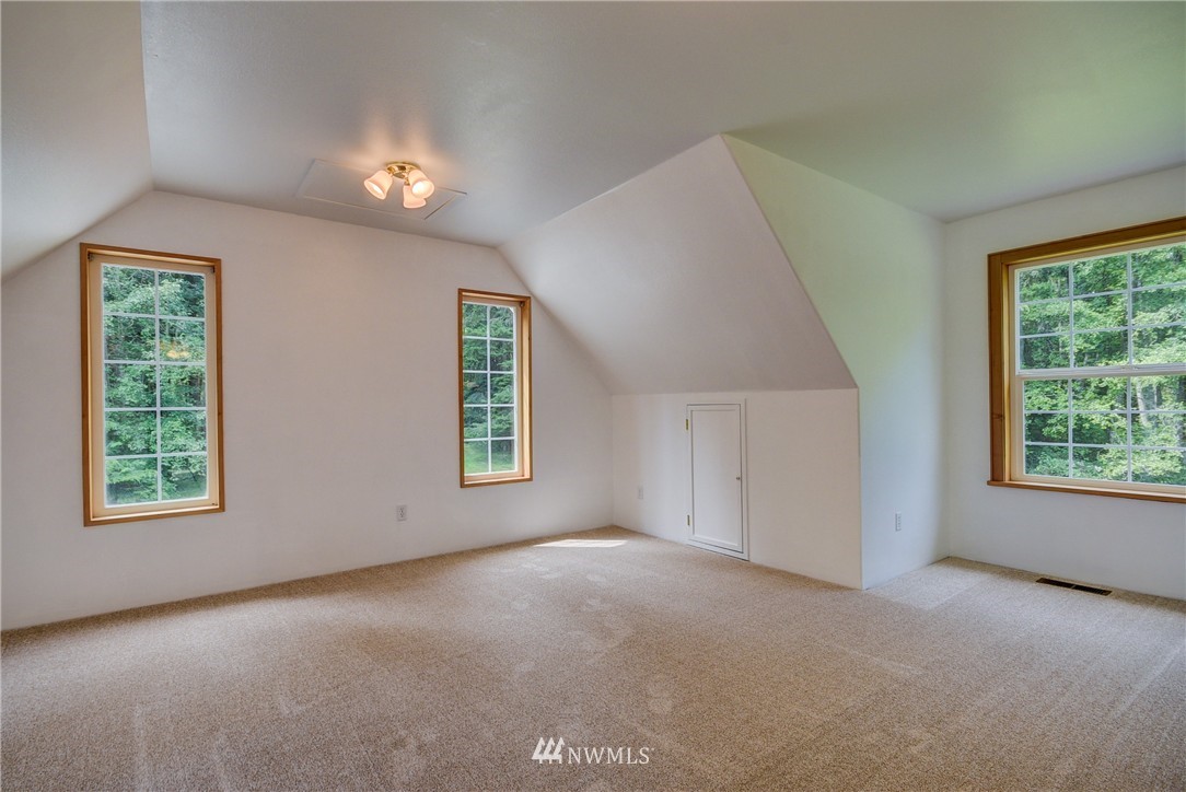 1055 Devries Road Oak Harbor, WA 98277 - Photo 20 of 25 Gallery Image 20