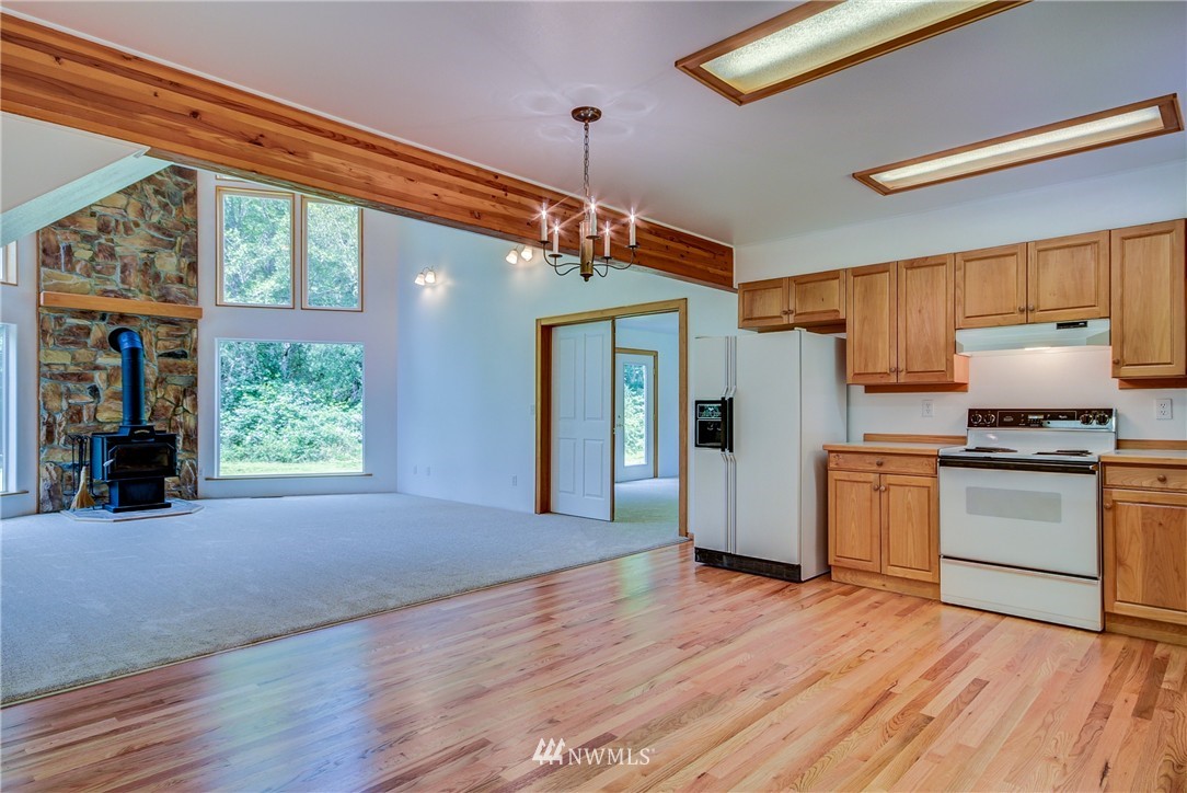 1055 Devries Road Oak Harbor, WA 98277 - Photo 9 of 25 Gallery Image 9