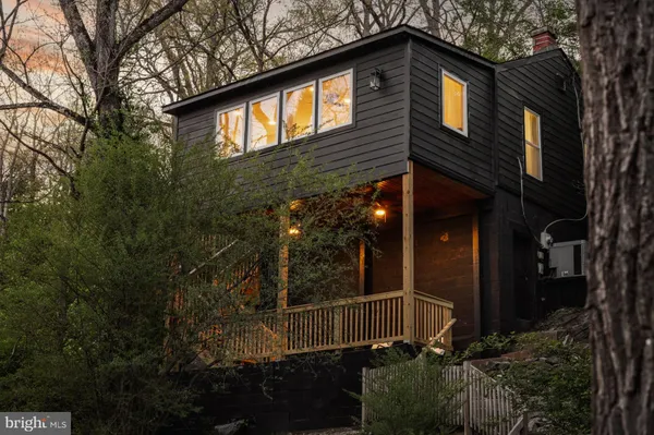 $369,500 | 714 Bennys Beach Road, Front Royal, VA 22630