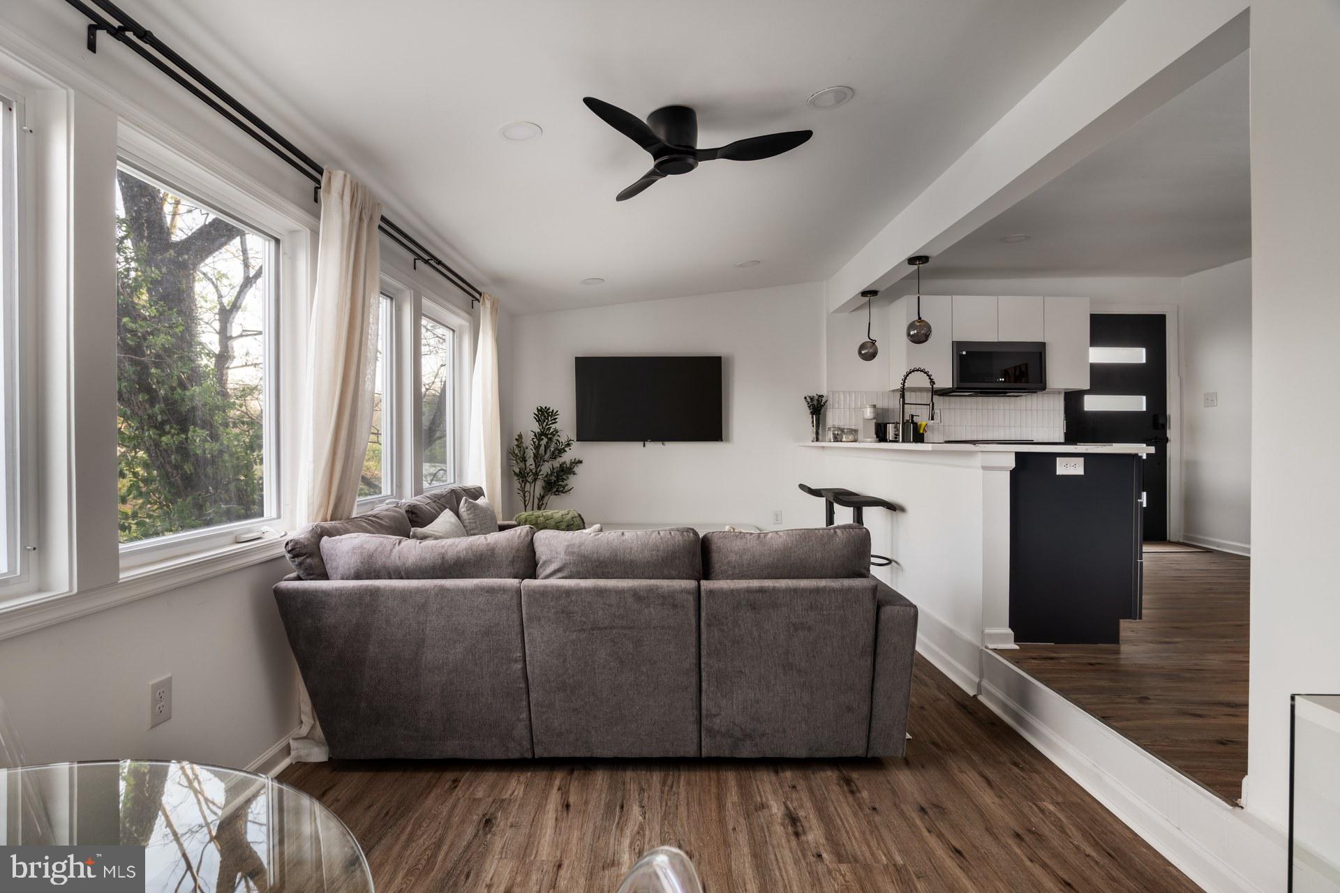 714 Bennys Beach Road Front Royal, VA 22630 - Photo 15 of 36