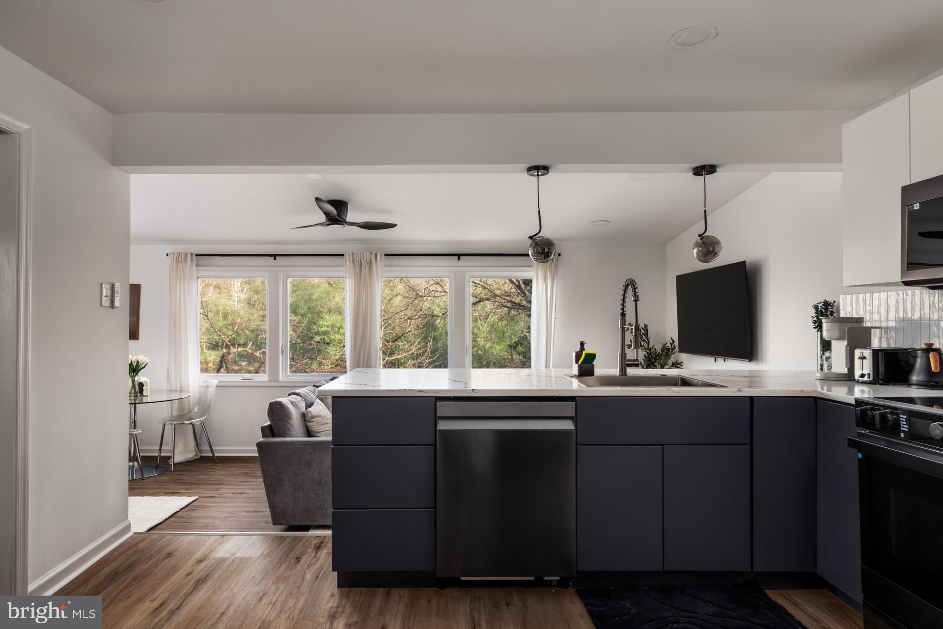 714 Bennys Beach Road Front Royal, VA 22630 - Photo 22 of 36