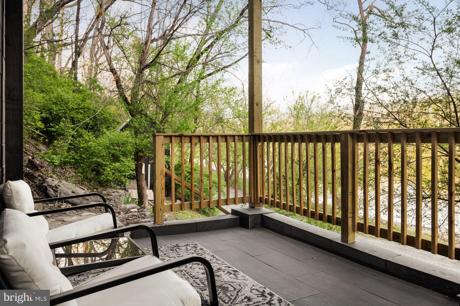 714 Bennys Beach Road Front Royal, VA 22630 - Photo 23 of 36