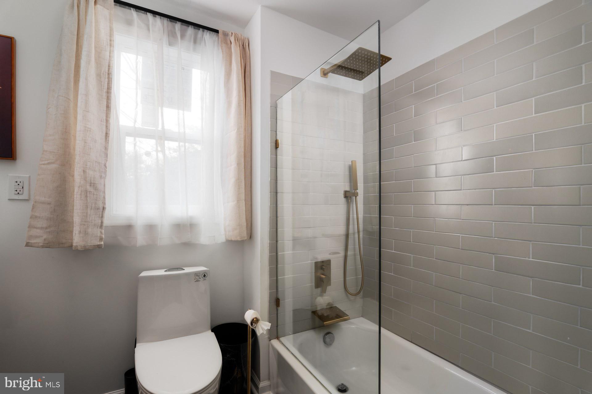 714 Bennys Beach Road Front Royal, VA 22630 - Photo 27 of 36