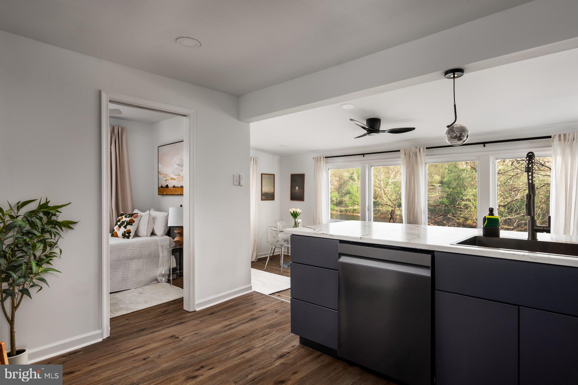 714 Bennys Beach Road Front Royal, VA 22630 - Photo 3 of 36