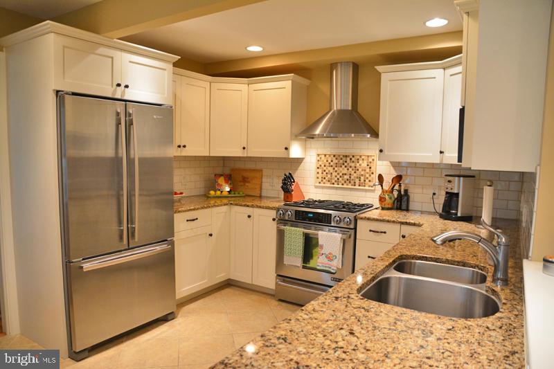 1502 Hillcrest Road Lancaster, PA 17603 - Photo 12 of 36 Gallery Image 12