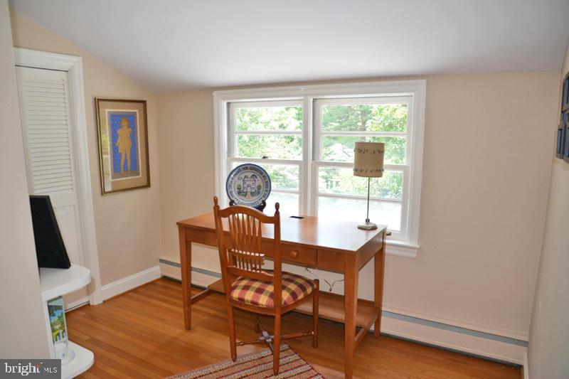 1502 Hillcrest Road Lancaster, PA 17603 - Photo 20 of 36 Gallery Image 20