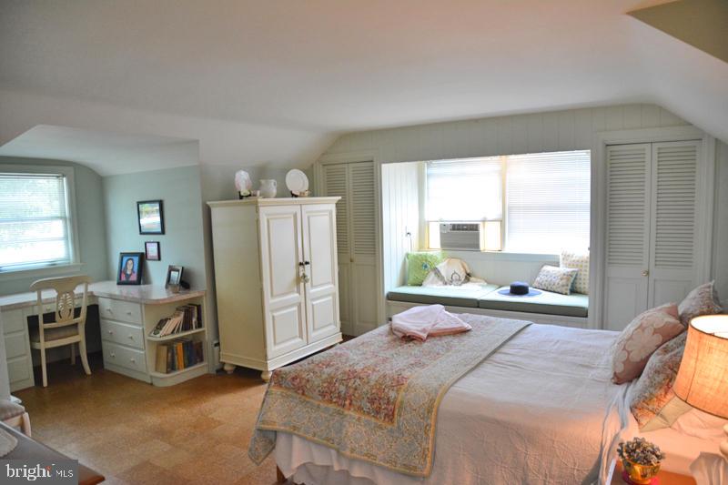 1502 Hillcrest Road Lancaster, PA 17603 - Photo 21 of 36 Gallery Image 21