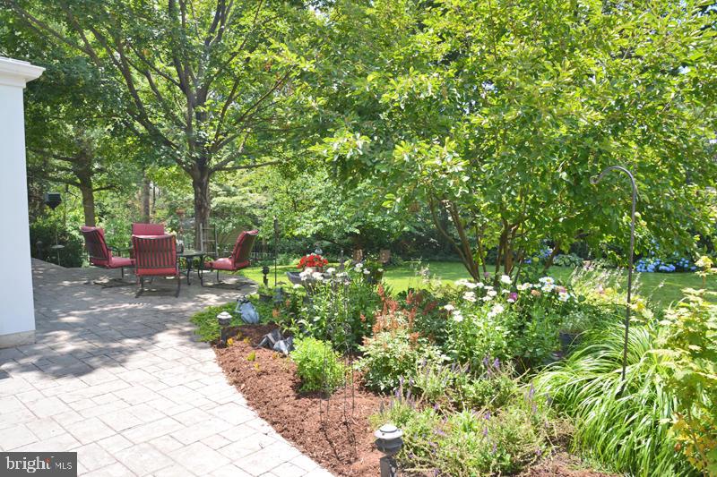 1502 Hillcrest Road Lancaster, PA 17603 - Photo 32 of 36 Gallery Image 32
