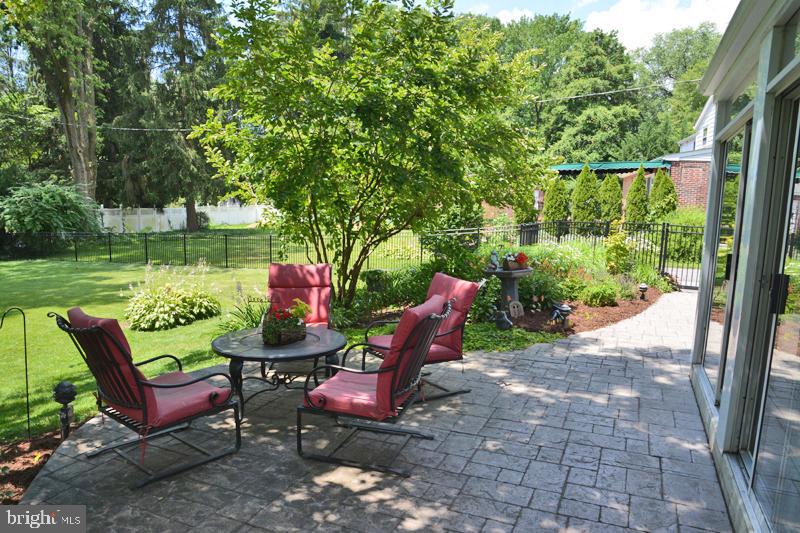 1502 Hillcrest Road Lancaster, PA 17603 - Photo 33 of 36 Gallery Image 33