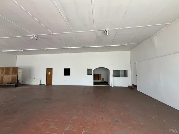a view of a livingroom with a fireplace