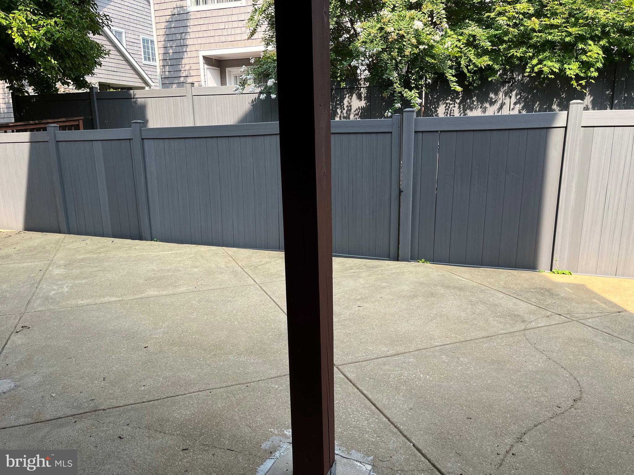 20 Lantern Lane Chesterbrook, PA 19087 - Photo 21 of 22 a backyard of a house