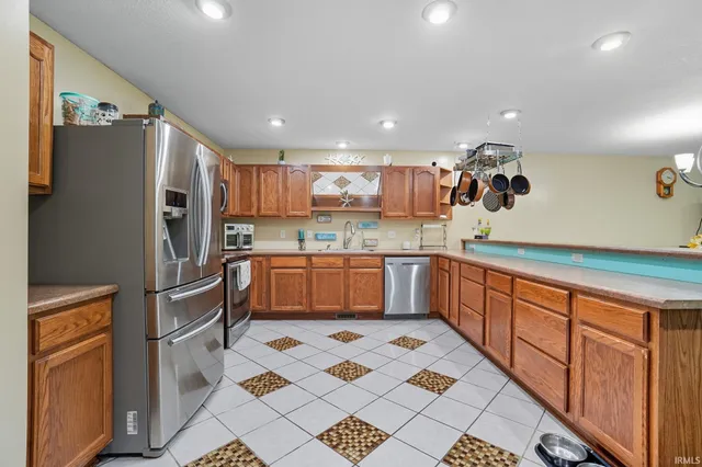 $330,000 | 35 Ln 520b, Unit 3 35 3, Fremont, IN 46737