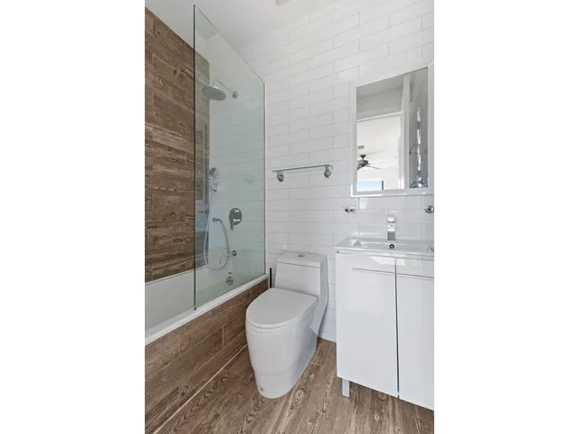 $895,000 | 506 East 119th Street, Unit PH | East Harlem