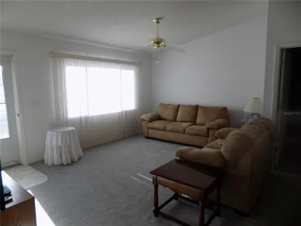 $189,000 | 17590 Southeast 96th Avenue, Summerfield, FL 34491