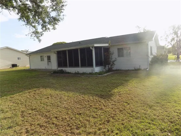 $189,000 | 17590 Southeast 96th Avenue, Summerfield, FL 34491